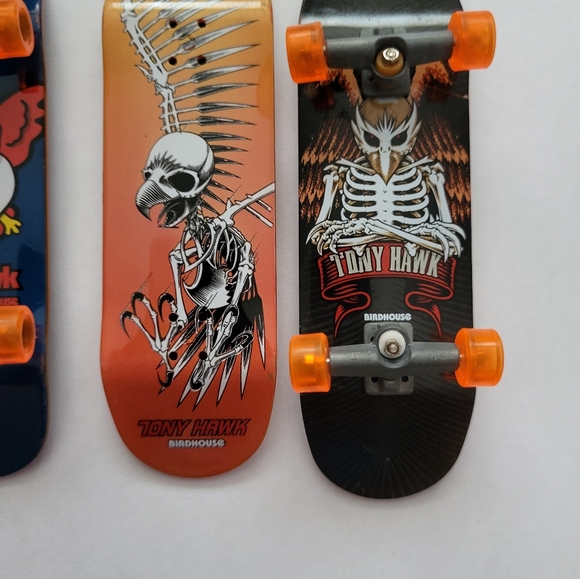 Tony Hawk Circuit Board Finger Boards Skateboards 4" Bundle - Picture 3 of 5